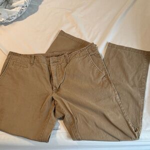 Old Navy Men's Khaki Pants